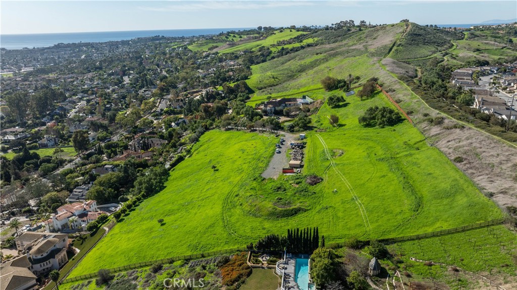31641 Peppertree Bend, San Juan Capistrano CA 92675 - photo 32