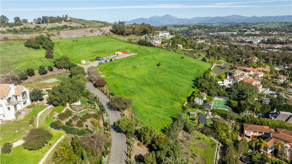 31641 Peppertree Bend, San Juan Capistrano CA 92675 - photo 34