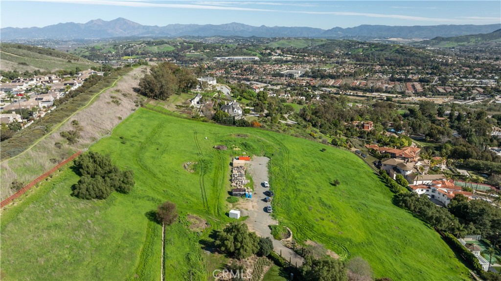 31641 Peppertree Bend, San Juan Capistrano CA 92675 - photo 37