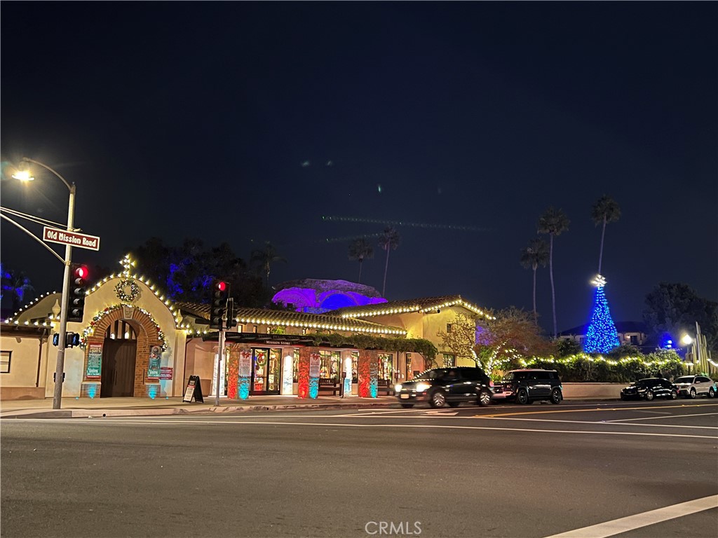 Mission San Juan Capistrano hosts wonderful events throughout the year to socialize and celebrate the seasons. - 31641 Peppertree Bend, San Juan Capistrano CA 92675 - photo 52