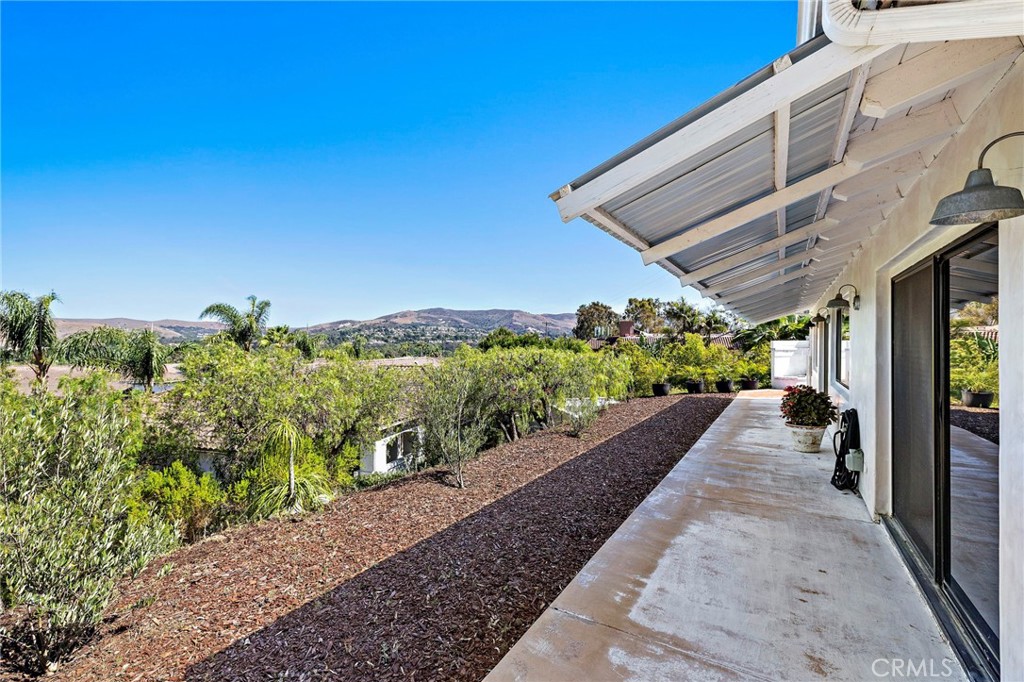 31645 Rancho Viejo Road, San Juan Capistrano CA 92675 - photo 3
