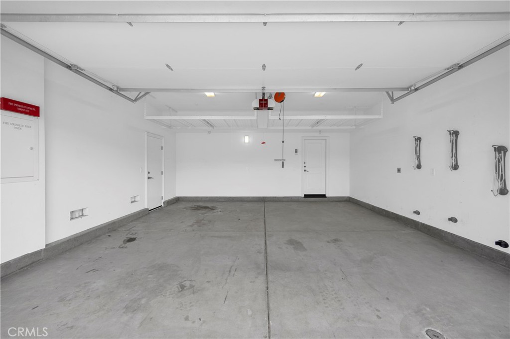 One of the 2 -2 Car Garages - 31900 Paseo Navarra, San Juan Capistrano CA 92675 - photo 13