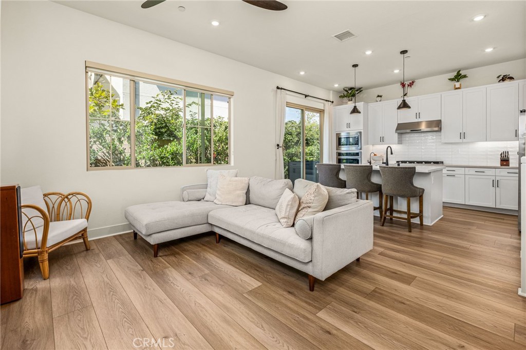 31937 Via Encima, San Juan Capistrano CA 92675 - photo 4