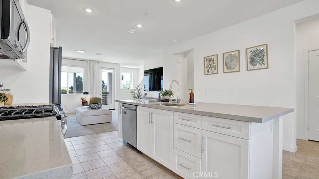 32041 Paseo Vienta, San Juan Capistrano CA 92675 - photo 11