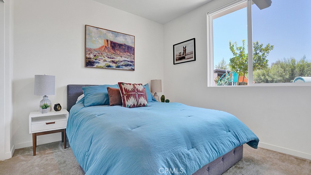Main Floor bedroom - 32041 Paseo Vienta, San Juan Capistrano CA 92675 - photo 27