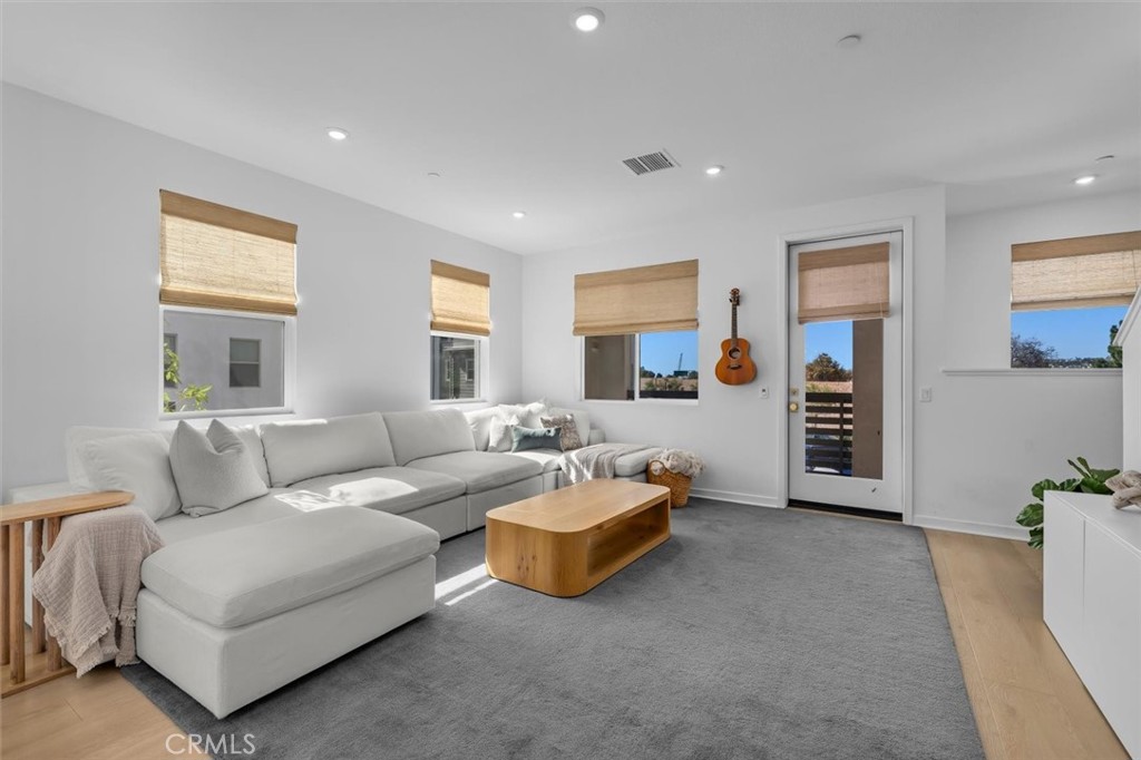 32053 Paseo Vienta, San Juan Capistrano CA 92675 - photo 17