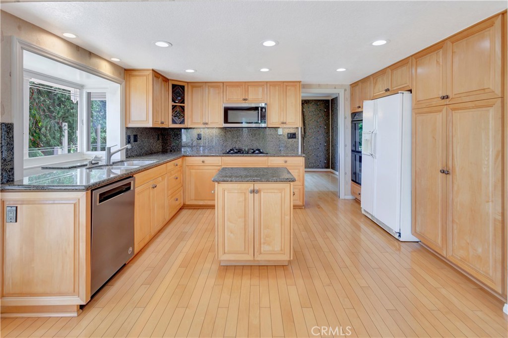 32181 Paseo De Manuel, San Juan Capistrano CA 92675 - photo 12