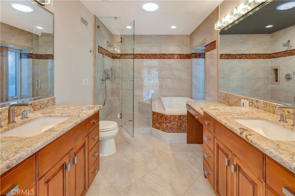 Primary Bathroom - 32181 Paseo De Manuel, San Juan Capistrano CA 92675 - photo 22