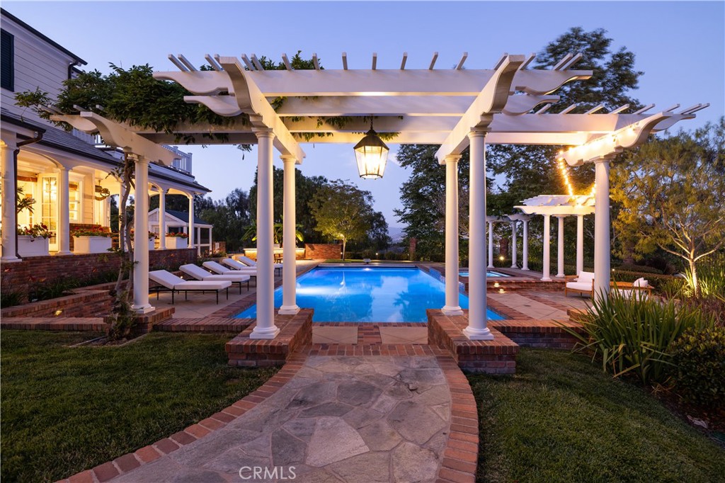 32221 Peppertree bend, San Juan Capistrano CA 92675 - photo 3