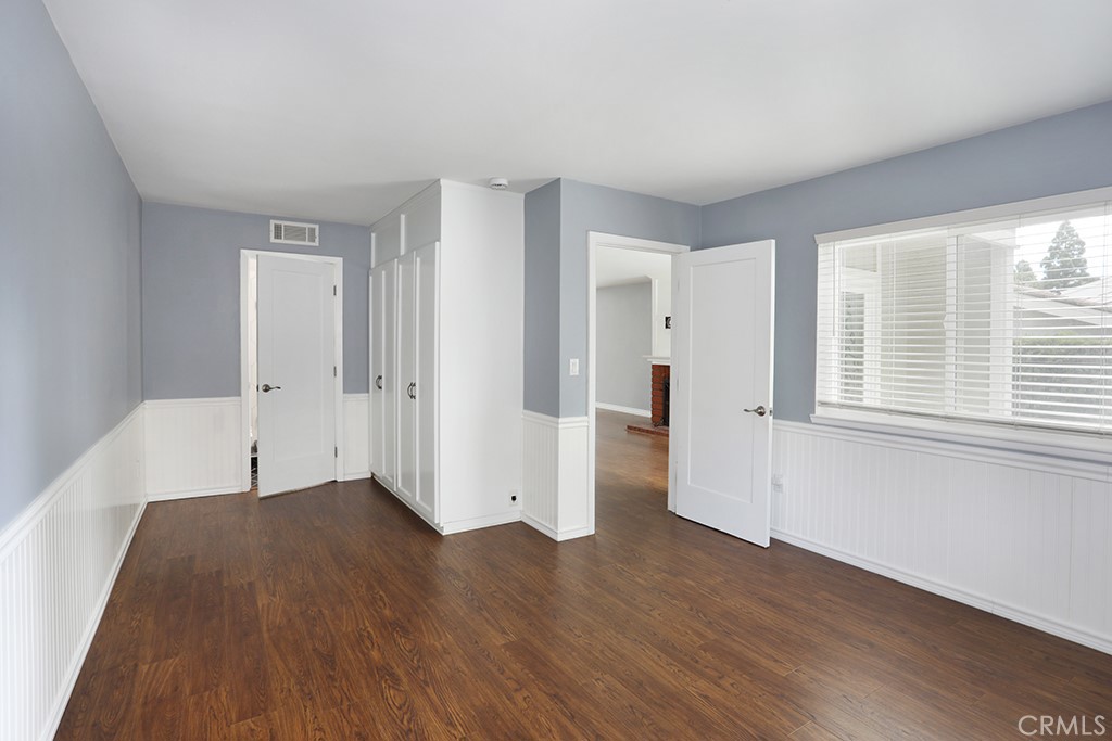 Bedroom 1-downstairs - 33031 Driftwood Ct, San Juan Capistrano CA 92675 - photo 18