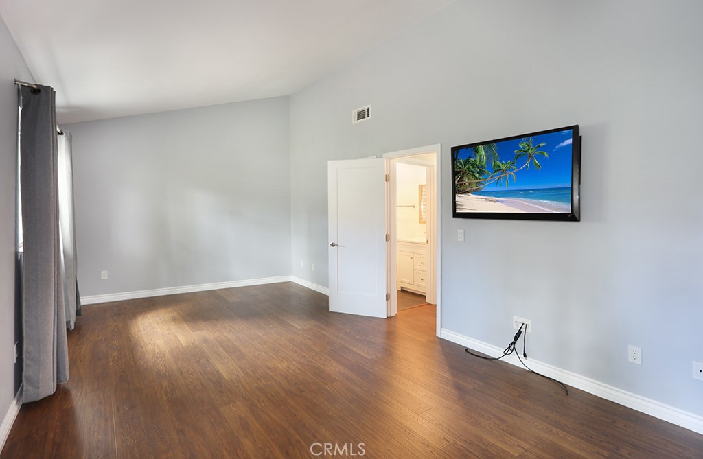 edroom 2-upstairs - 33031 Driftwood Ct, San Juan Capistrano CA 92675 - photo 23