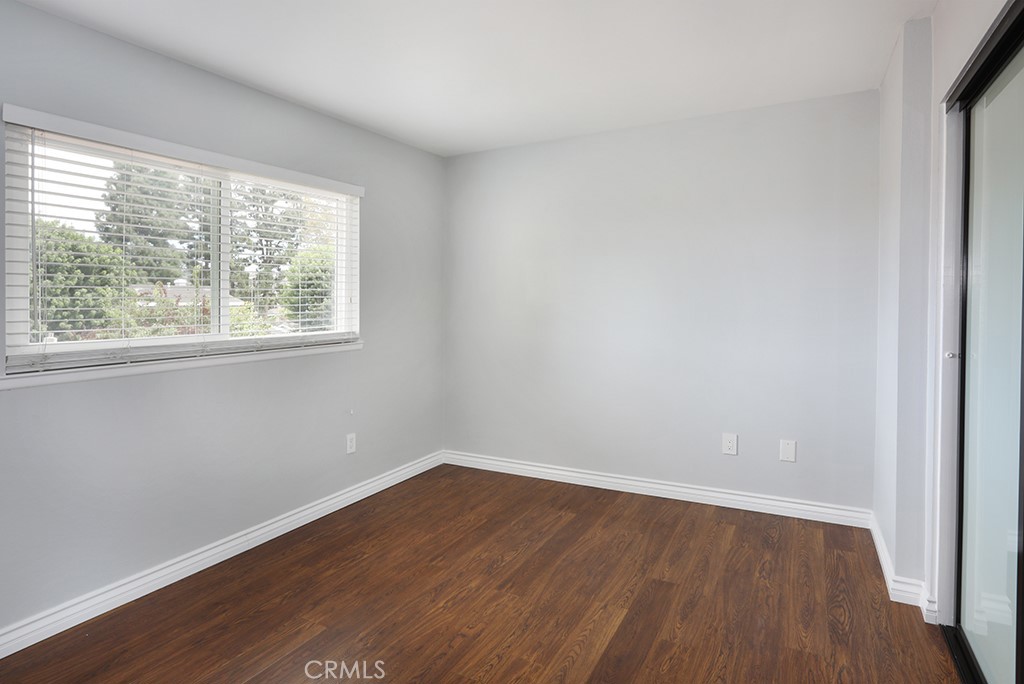 Bedroom 3-upstairs - 33031 Driftwood Ct, San Juan Capistrano CA 92675 - photo 26