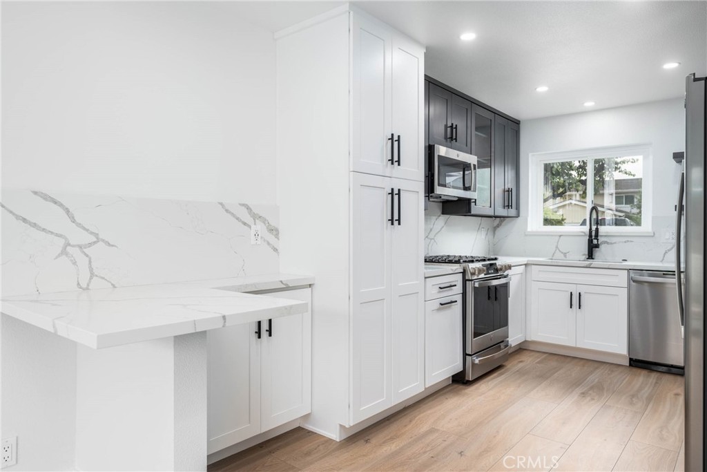 33035 Lighthouse Court, San Juan Capistrano CA 92675 - photo 11