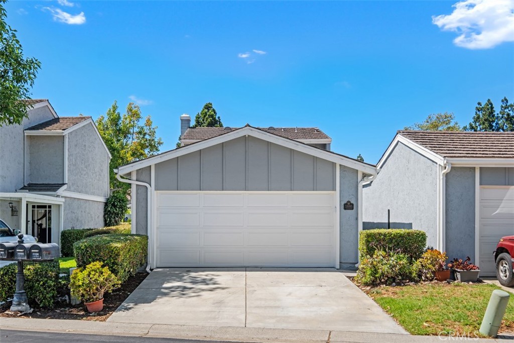 33095 Southwind Crt, San Juan Capistrano CA 92675 - photo 1