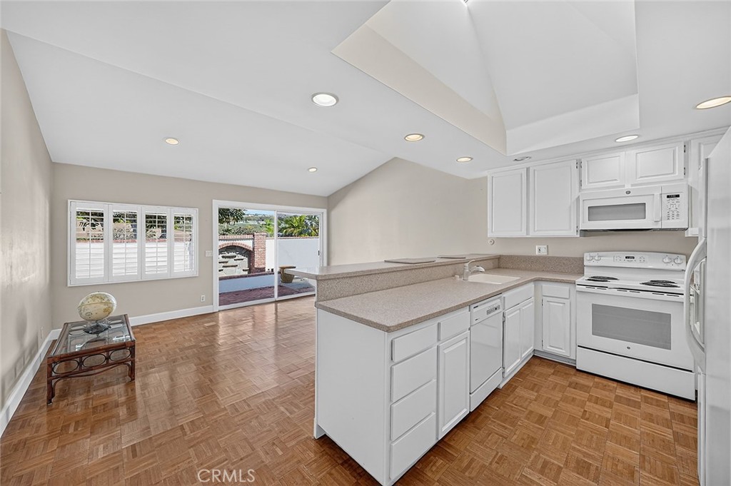 33821 Calle Conejo, San Juan Capistrano CA 92675 - photo 8
