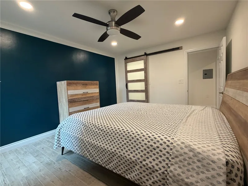 1000 W Macarthur 137, Santa Ana