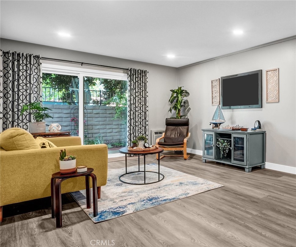 1000 W MacArthur 46, Santa Ana CA 92707 - photo 1