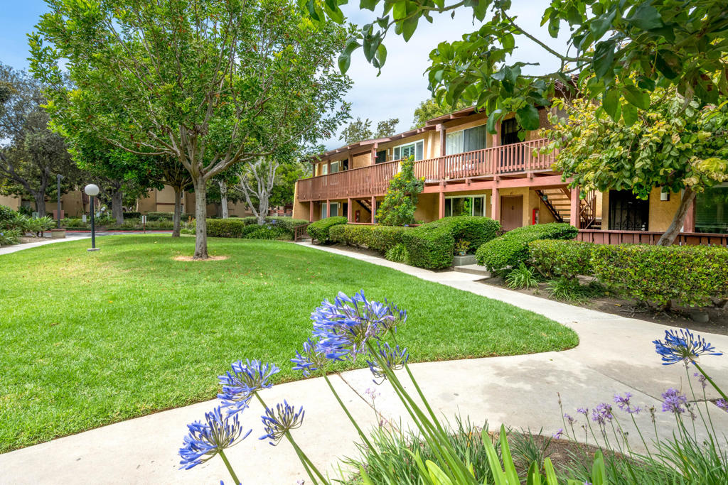 DSC_4869jpg - 1000 W Macarthur Boulevard 61, Santa Ana CA 92707 - photo 1