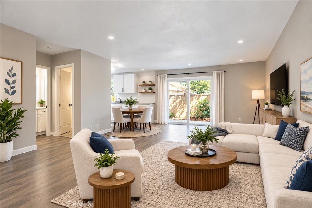 very spacious family / living area - 1001 W Myrtle, Santa Ana CA 92703 - photo 8