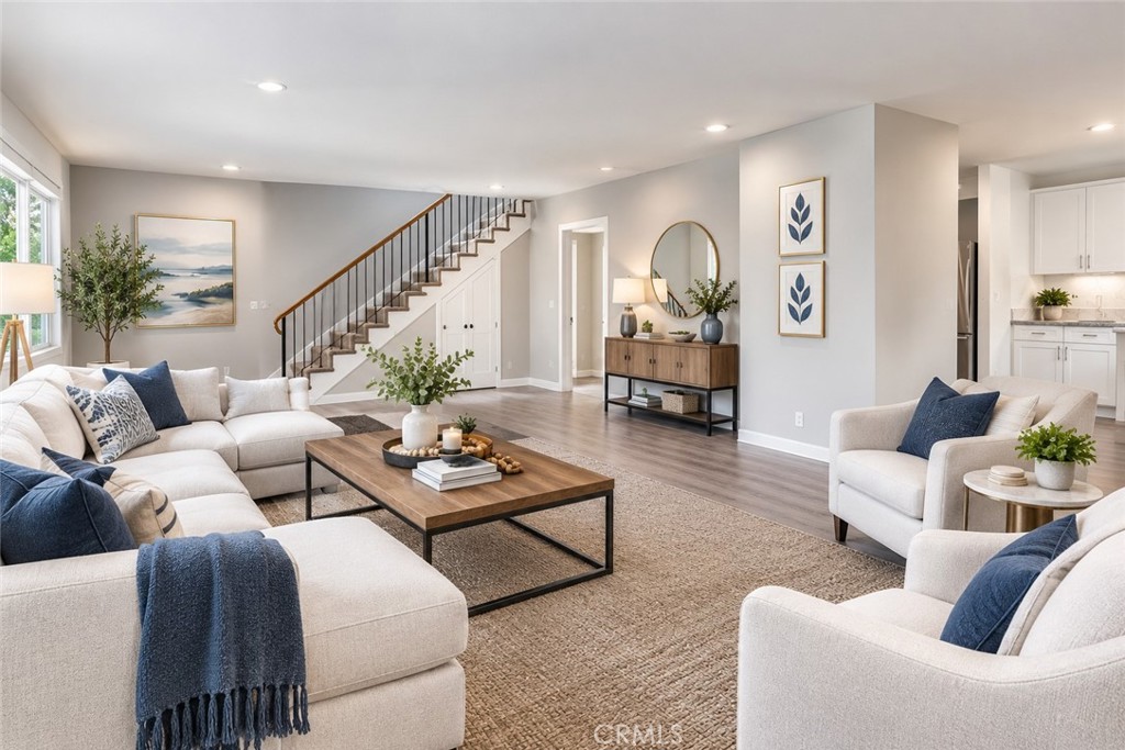 very spacious family / living area - 1001 W Myrtle, Santa Ana CA 92703 - photo 9