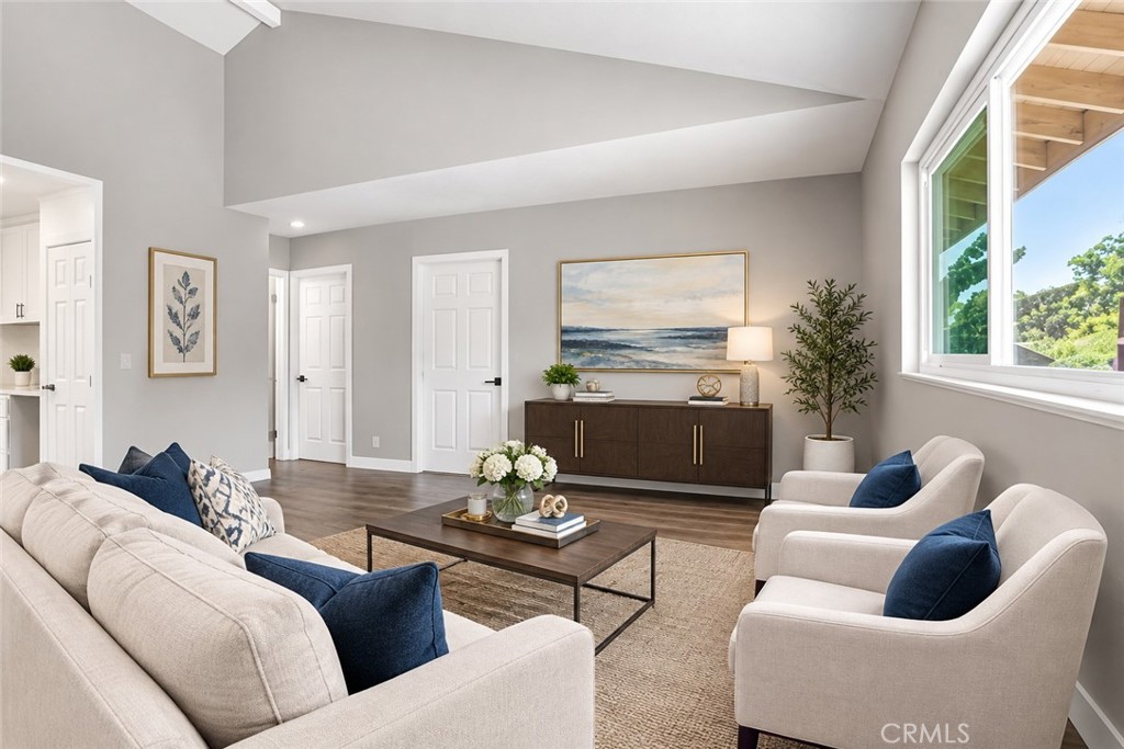 unit 2 - very spacious family / living area - 1001 W Myrtle, Santa Ana CA 92703 - photo 14
