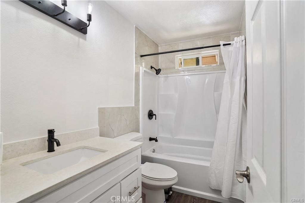 1001 W Myrtle, Santa Ana CA 92703 - photo 20