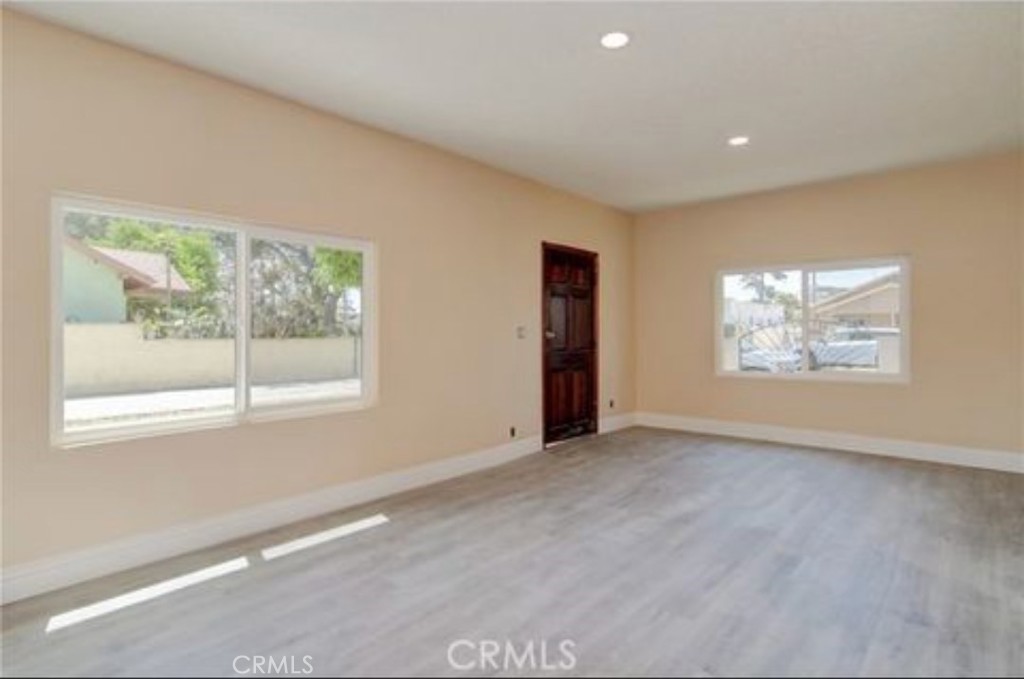 1001 W Myrtle, Santa Ana CA 92703 - photo 28