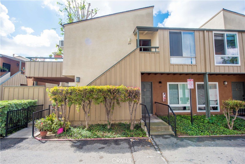 1001 W Stevens Avenue 157, Santa Ana CA 92707 - photo 2