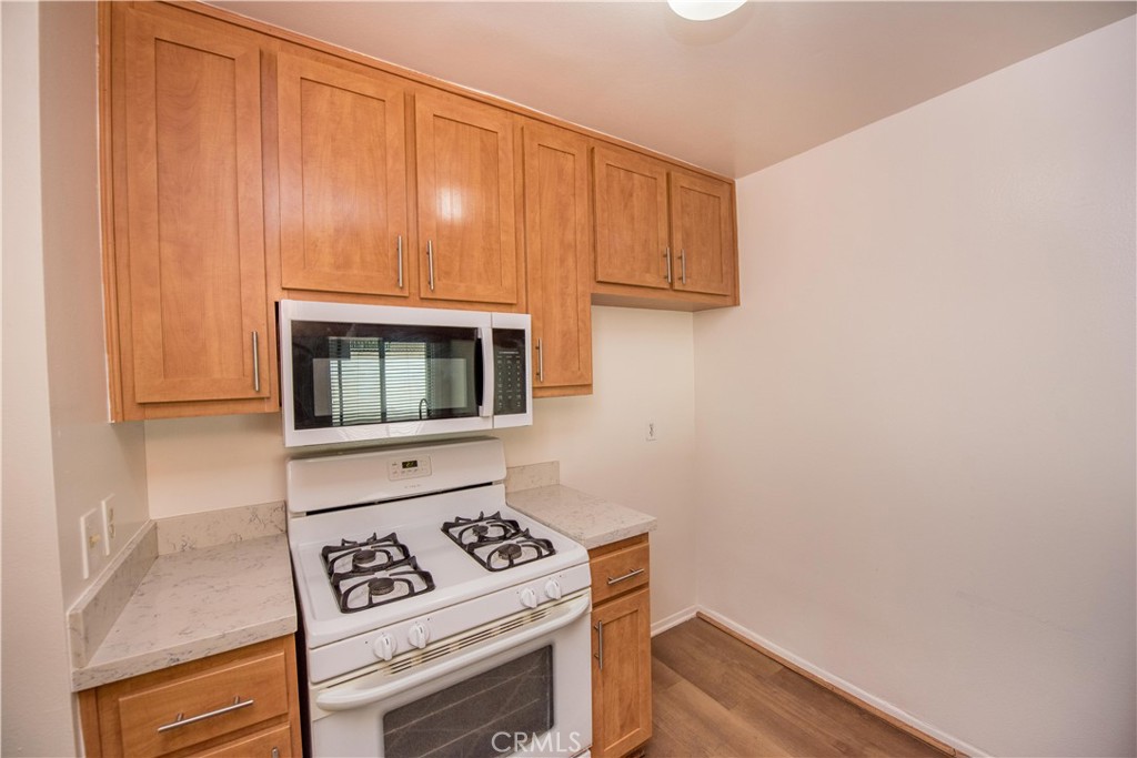1001 W Stevens Avenue 157, Santa Ana CA 92707 - photo 17