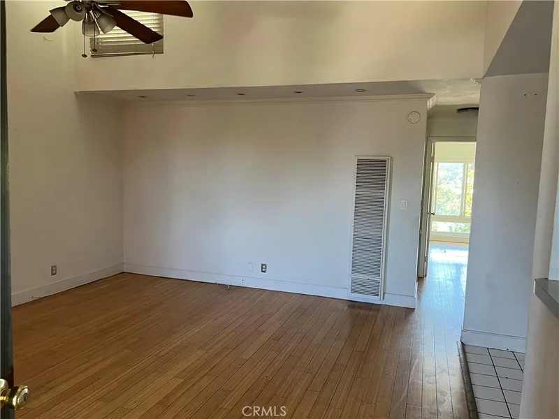 1001 W Stevens Avenue 415, Santa Ana, CA 92707