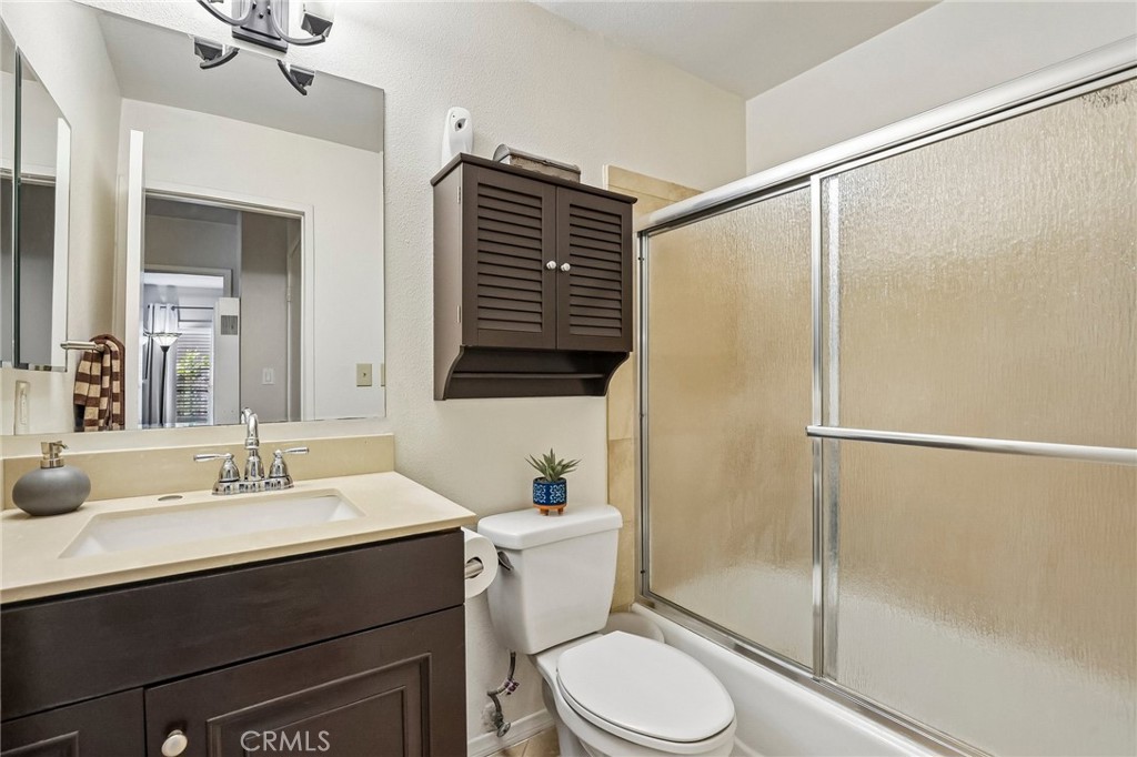Hall Bathroom - 1001 W Stevens, Santa Ana CA 92707 - photo 12