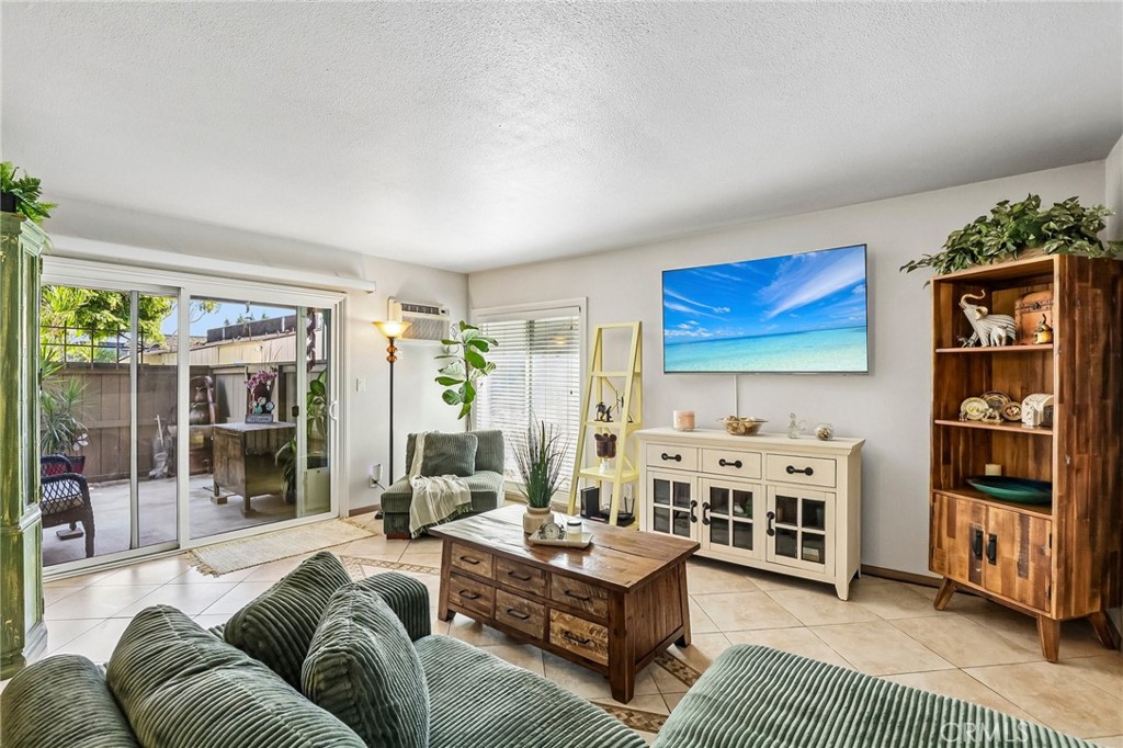 1001 W Stevens, Santa Ana CA 92707 - photo 23