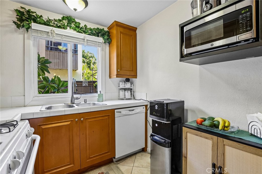 1001 W Stevens, Santa Ana CA 92707 - photo 25
