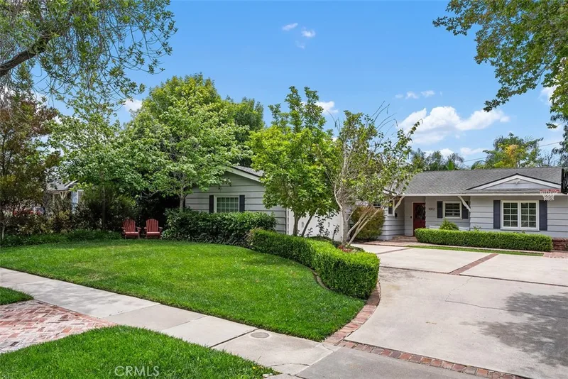 1002 W Santa Clara, Santa Ana, CA 92706