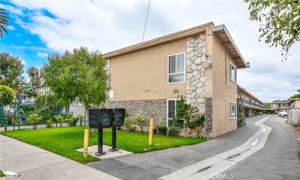 1003 W Bishop, Santa Ana CA 92703 - photo 1