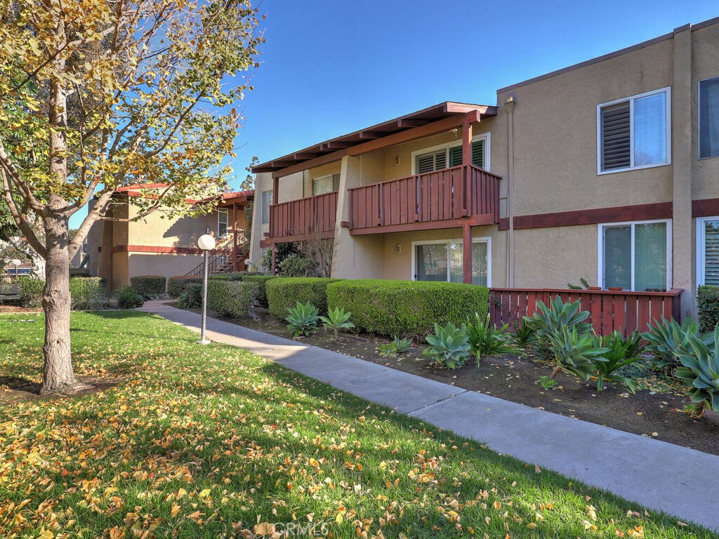 Upstairs patio unit - 1010 Macarthur Boulevard 16, Santa Ana CA 92707 - photo 1