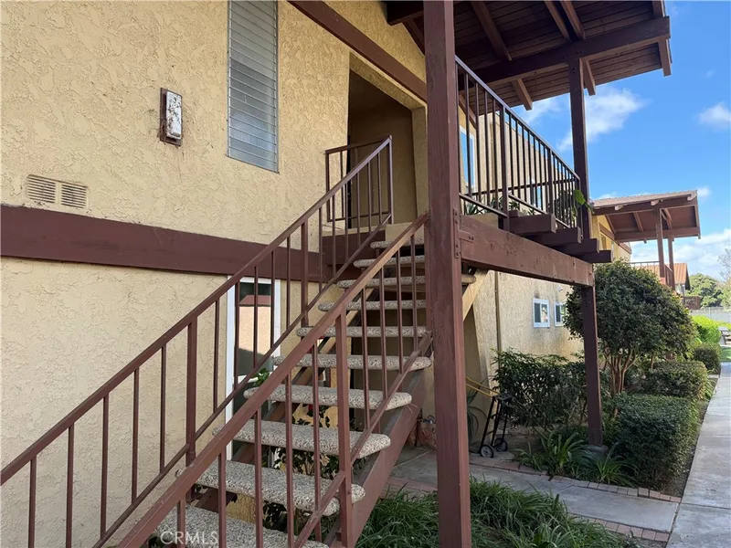 1010 W Macarthur 40, Santa Ana, CA 92707