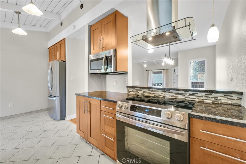 1010 W Macarthur Boulevard 118, Santa Ana CA 92707 - photo 1