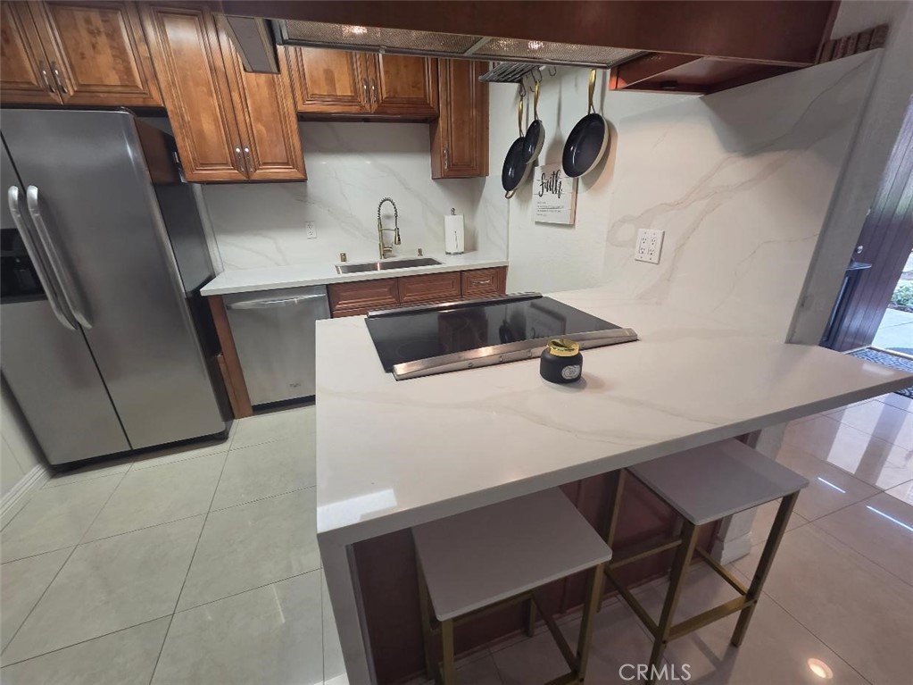 1010 W Macarthur Boulevard 77, Santa Ana CA 92707 - photo 11