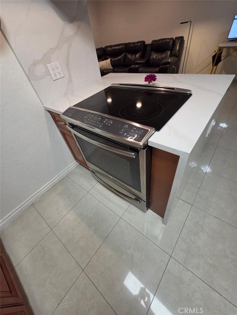1010 W Macarthur Boulevard 77, Santa Ana CA 92707 - photo 16