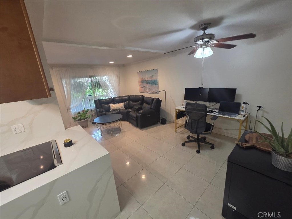 1010 W Macarthur Boulevard 77, Santa Ana CA 92707 - photo 17
