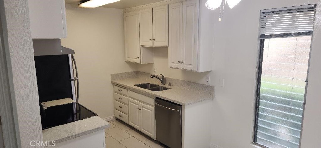 1010 W Macarthur Boulevard 93, Santa Ana CA 92707 - photo 9