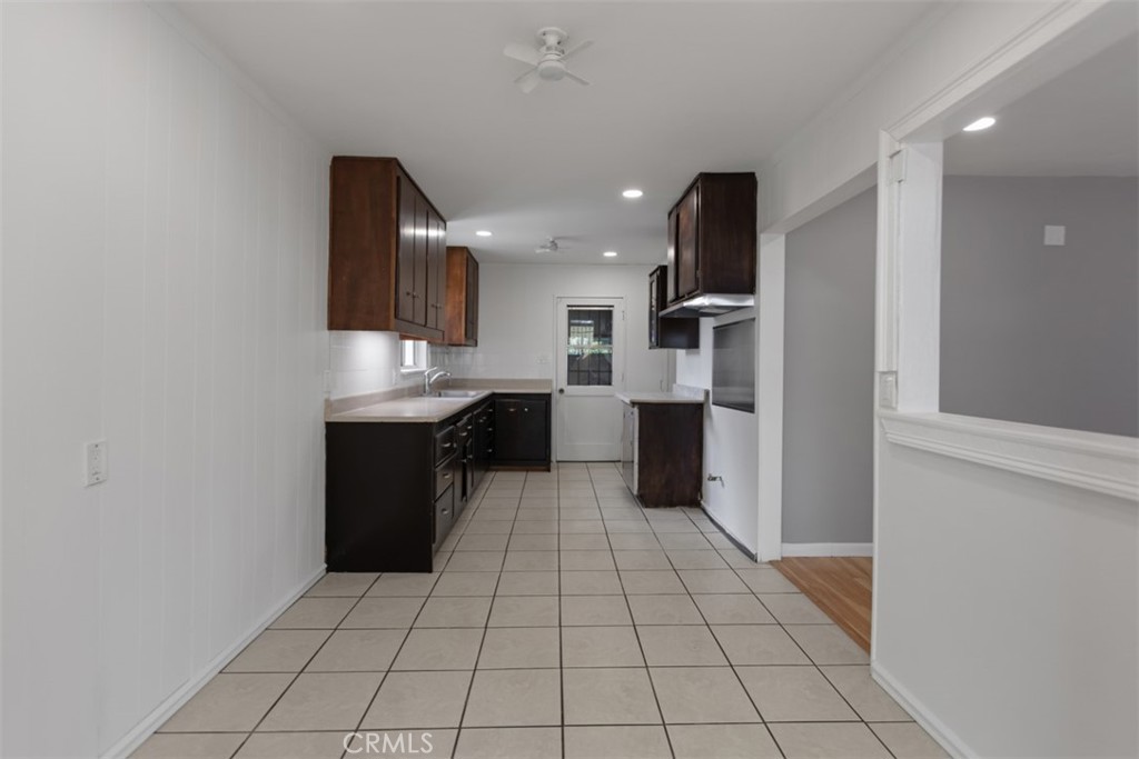 1018 S Virlee Street, Santa Ana CA 92704 - photo 11