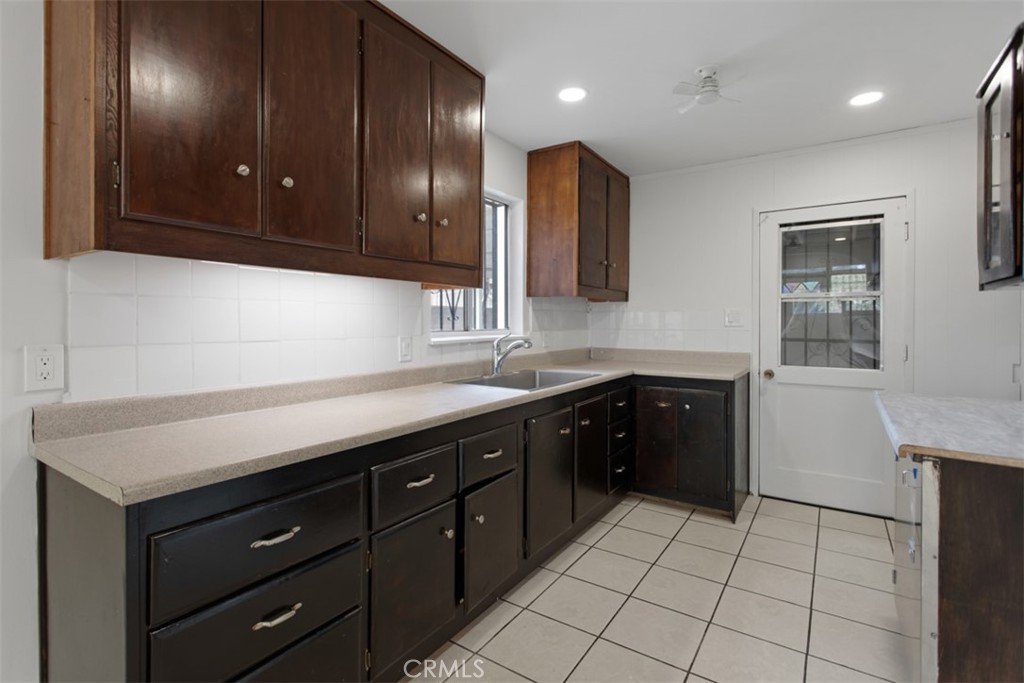 1018 S Virlee Street, Santa Ana CA 92704 - photo 13