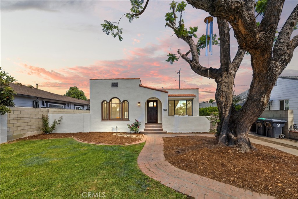 Front of house - 1019 S Hickory, Santa Ana CA 92701 - photo 1