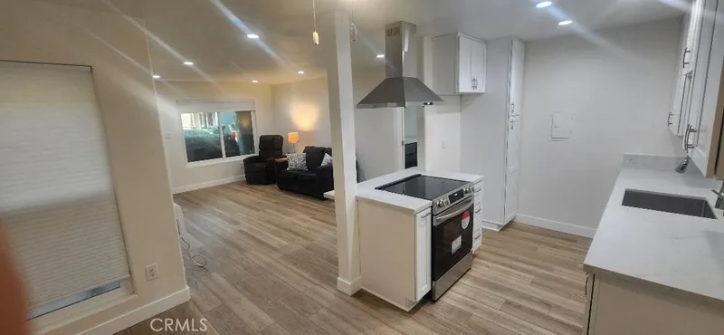 1030 W Macarthur Boulevard 51, Santa Ana, CA 92707