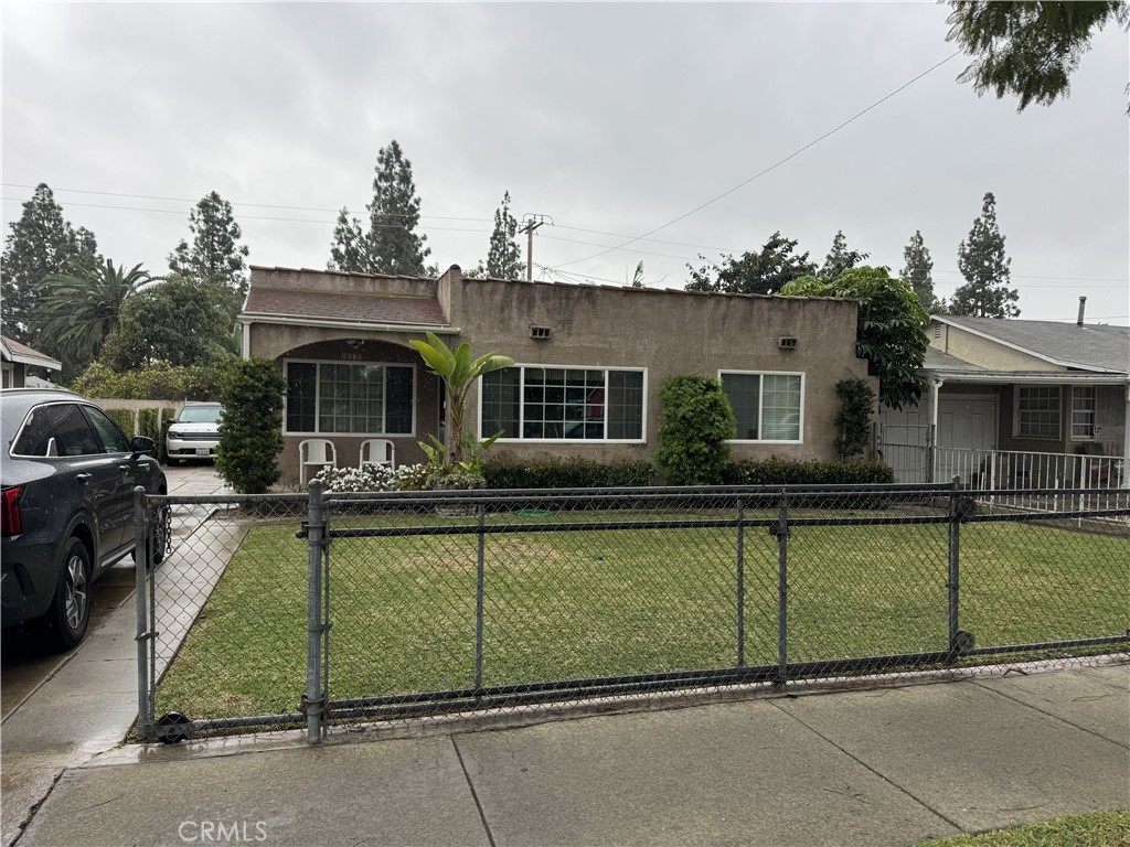 1030 W Myrtle Street, Santa Ana CA 92703 - photo 1
