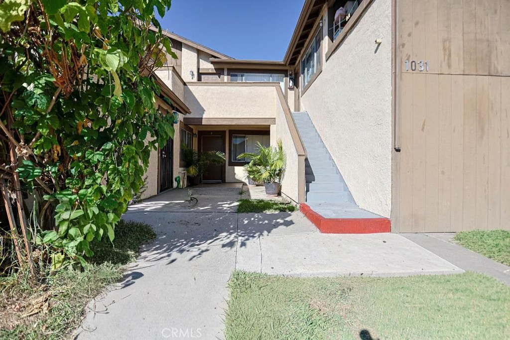 1031 W Central, Santa Ana CA 92707 - photo 4