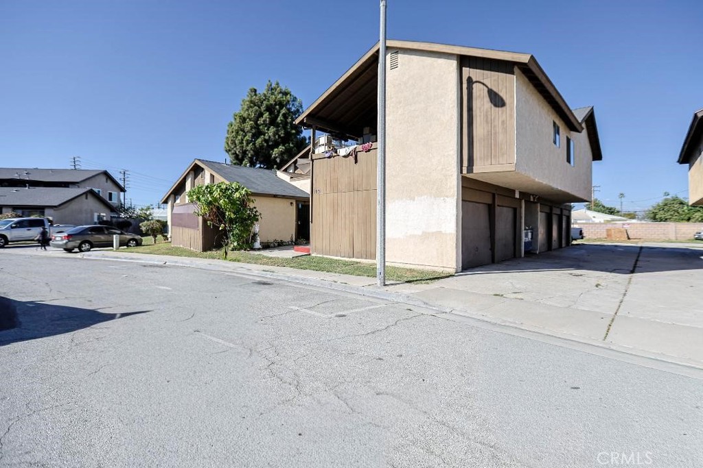 1031 W Central, Santa Ana CA 92707 - photo 7