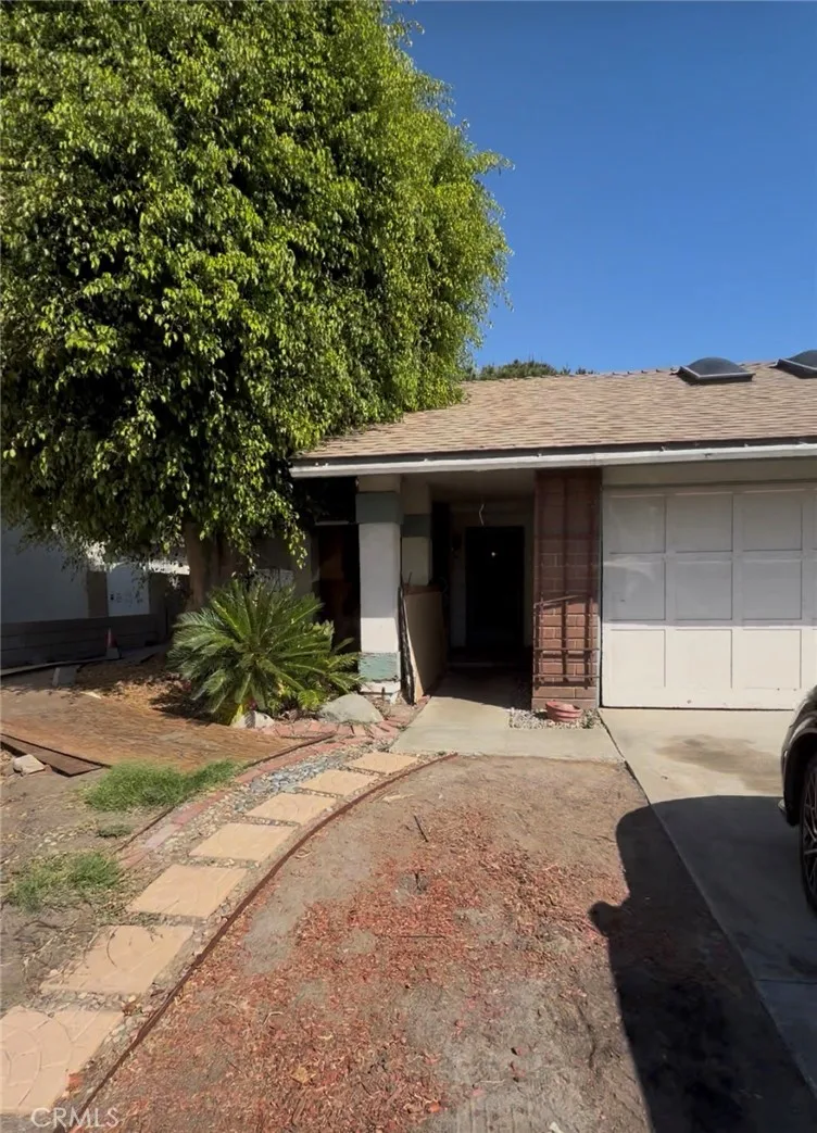 1033 S Dennis, Santa Ana